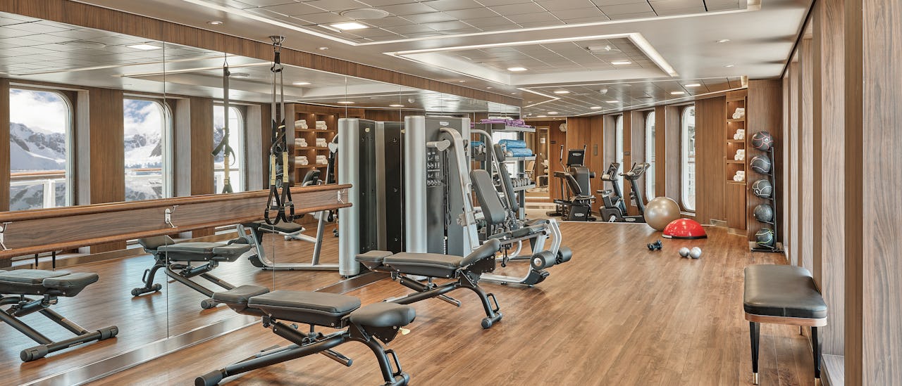 Exercise with sea views at the fitness centre