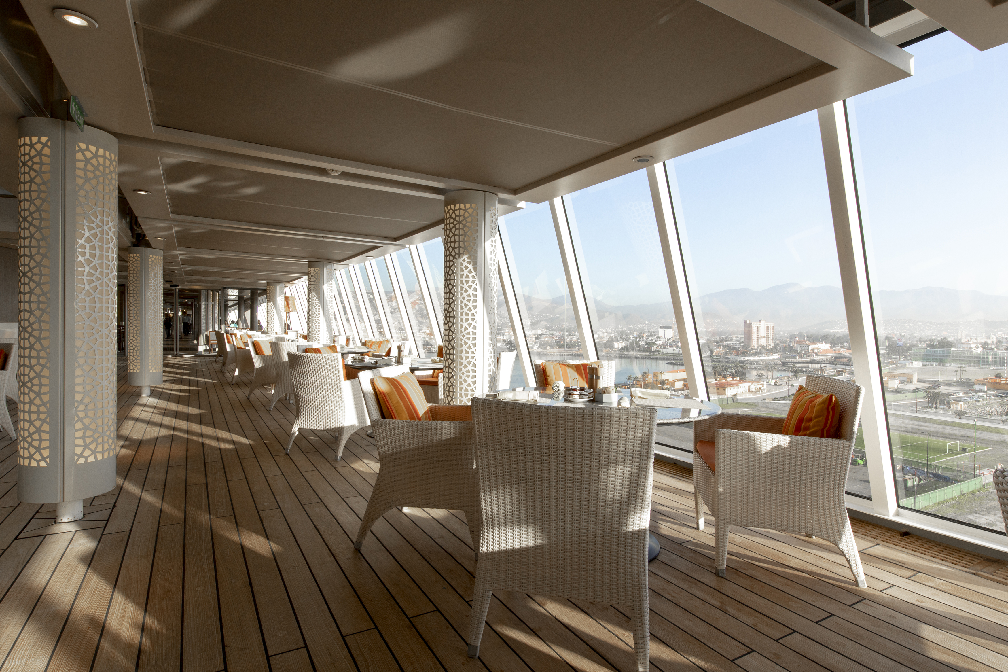 Trident Grill, the pool restaurant