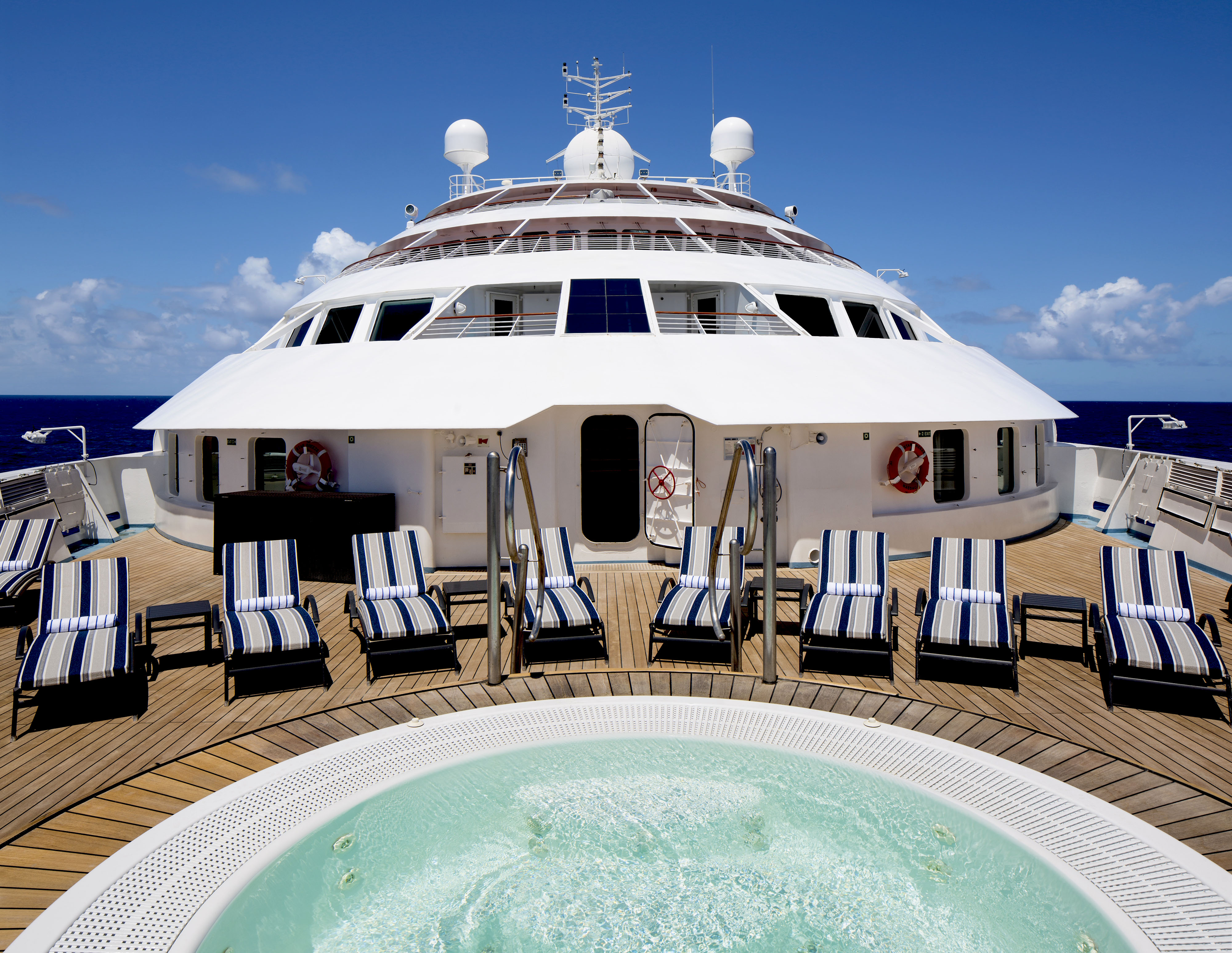 Relax in one of three Whirlpools