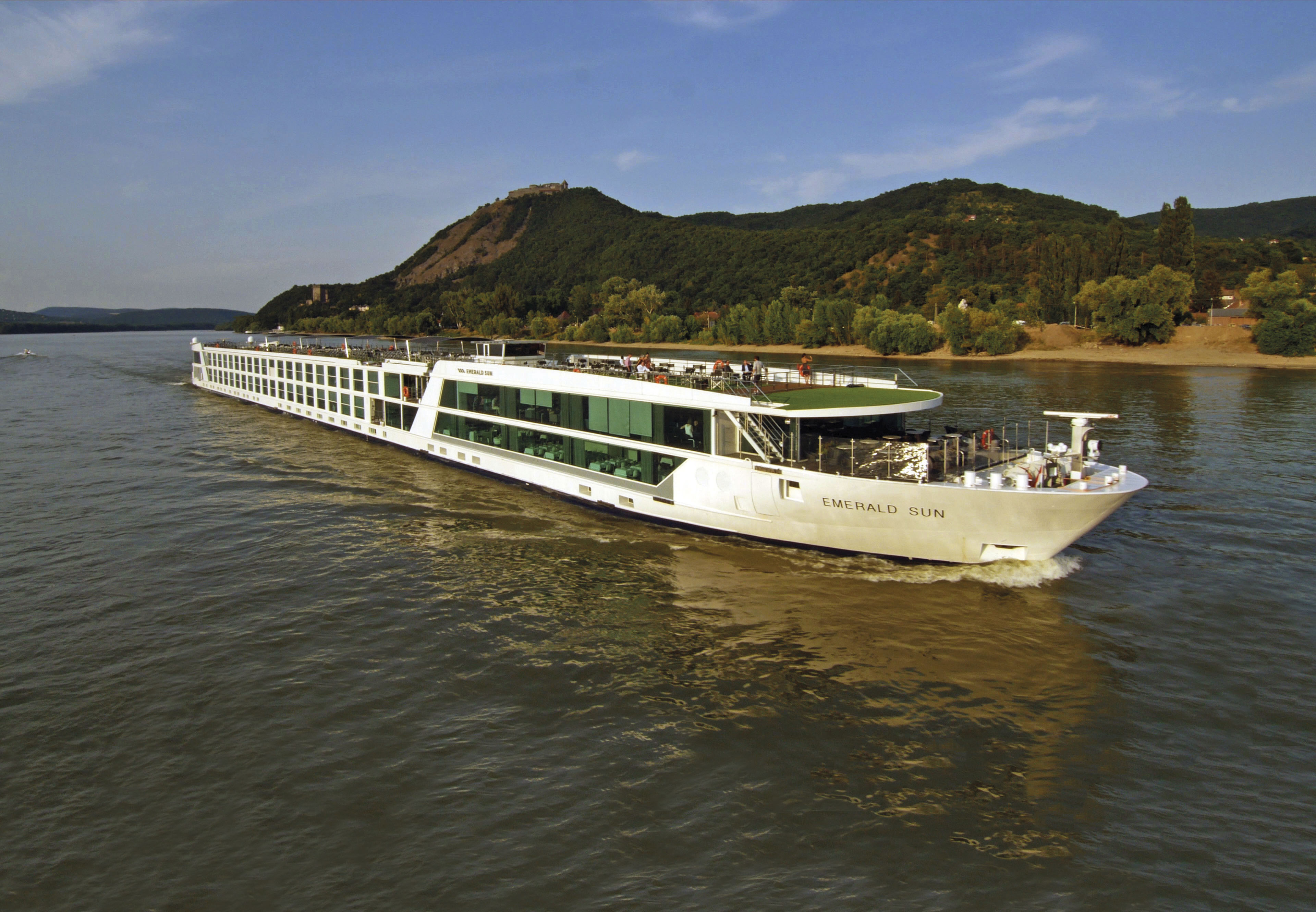 Emerald Sun, Rhine River