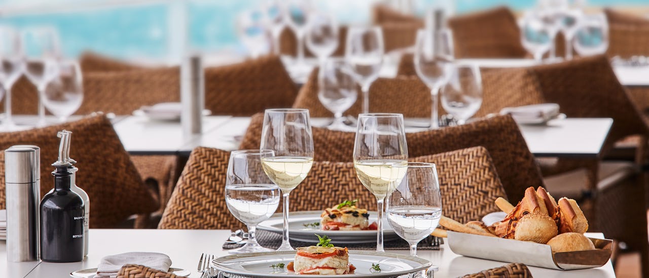 The Waterside is the main dining venue on Silver Endeavour