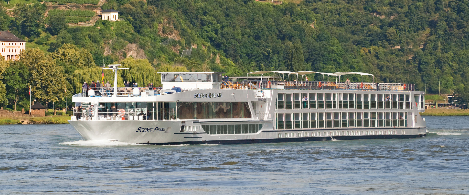 Scenic Pearl, Elbe River