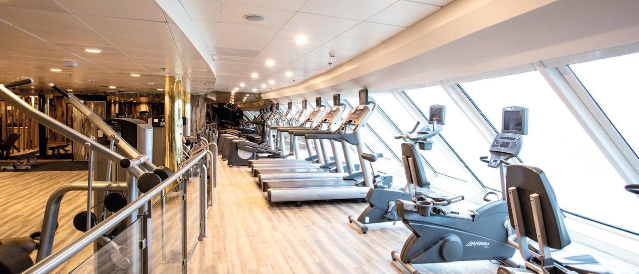 You can join in with top fitness classes, like yoga and indoor cycling at the Gym