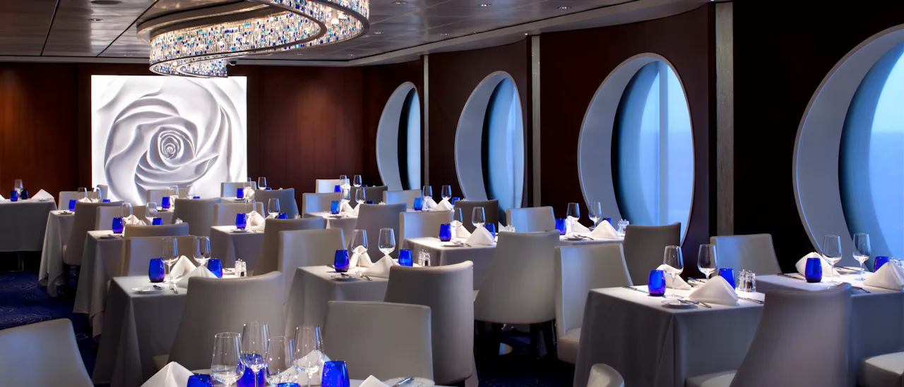 Blu is an exclusive AquaClass and suite guest venue