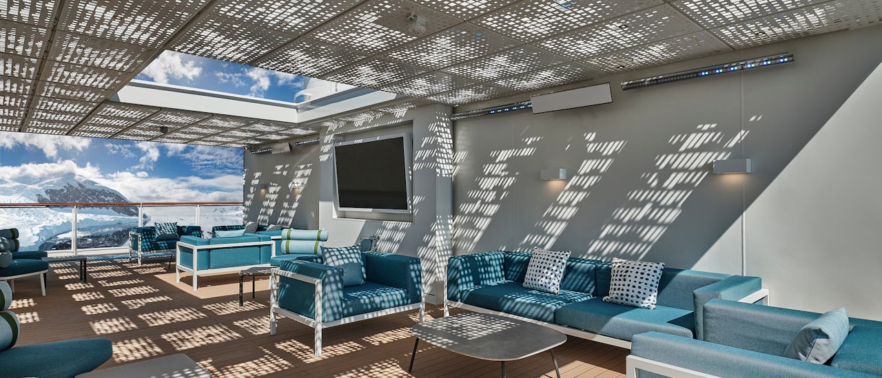 Sun deck