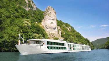 Emerald Destiny, Elbe River