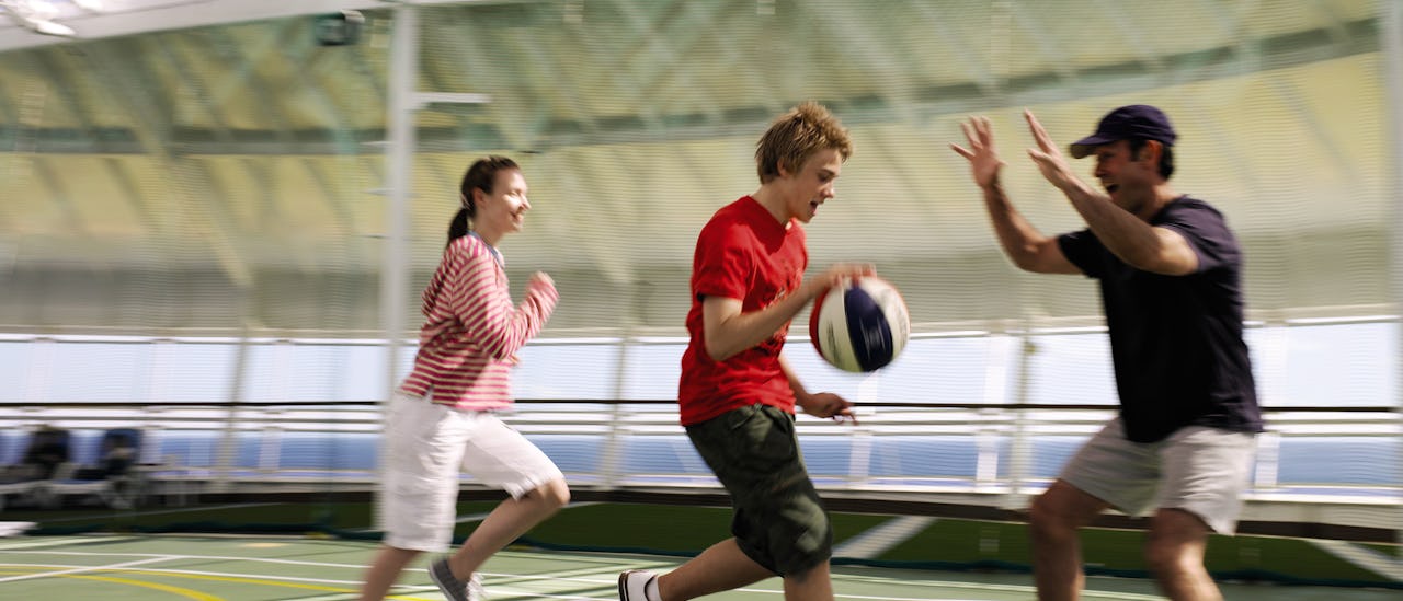 Raise your pulse on the basketball court