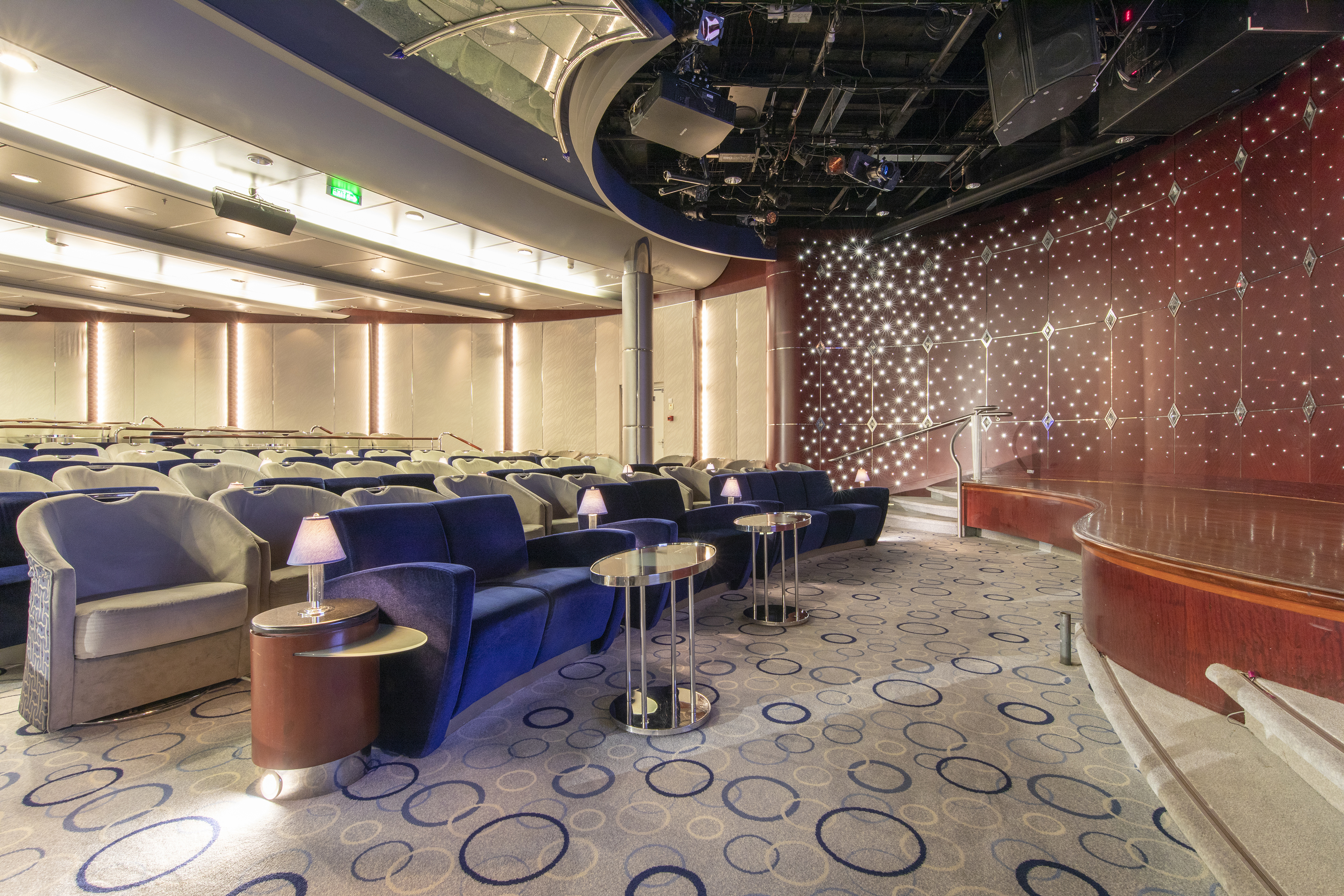 Broadway-style performers and headline entertainers in Galaxy Lounge