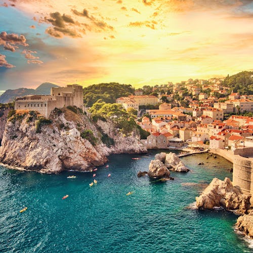 Heavenly Greece, Italy and Croatia with Athens Stay