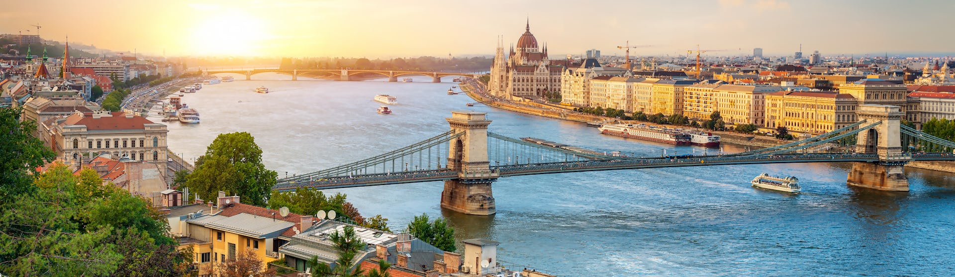 APT River Cruises