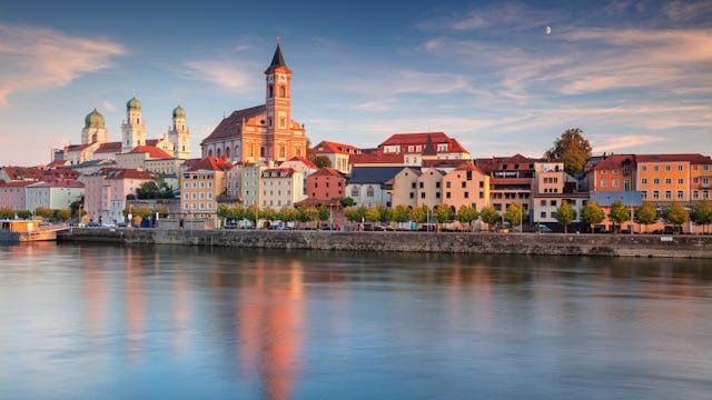 APT River Cruises