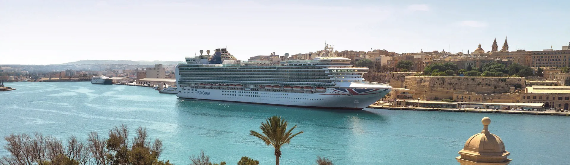 P&O Cruises Azura in Malta