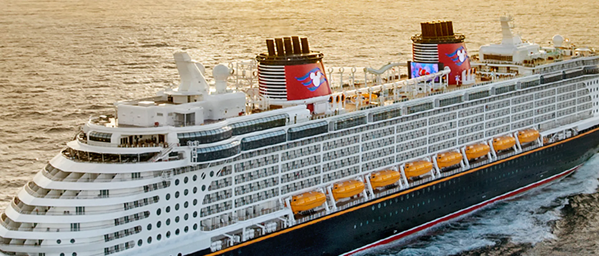 Disney Dream Cruise Ship