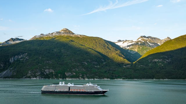 Nieuw Amsterdam in Skagway
