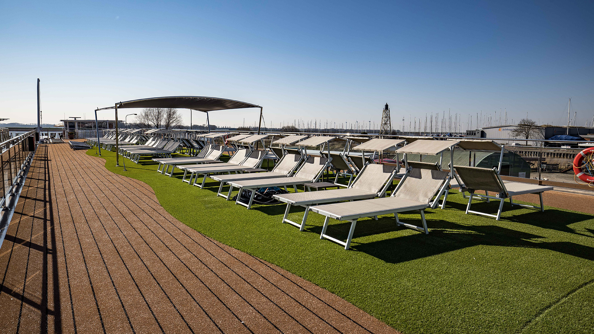 Travelmarvel Sundeck