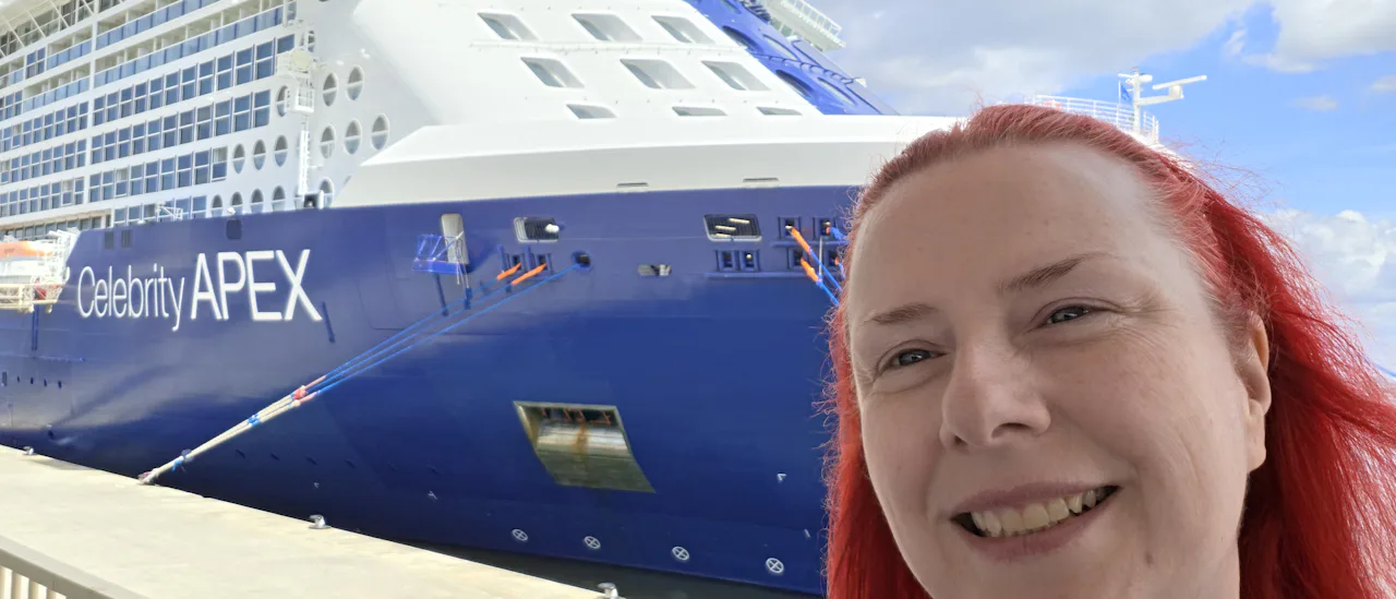 Nicola with Celebrity Apex