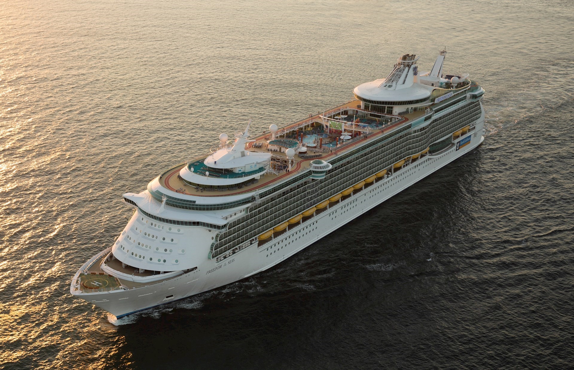 Royal Caribbean Freedom of the Seas Cruise Ship 2024 / 2025